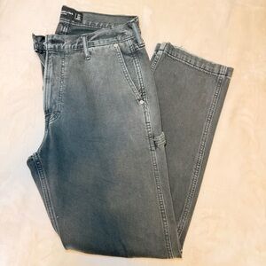 Gray/black Abercrombie 90s loose Carpenter Jeans